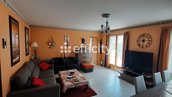 Maison
         6 pièces
        - 100 m² Bien prestige 396 500 € *
