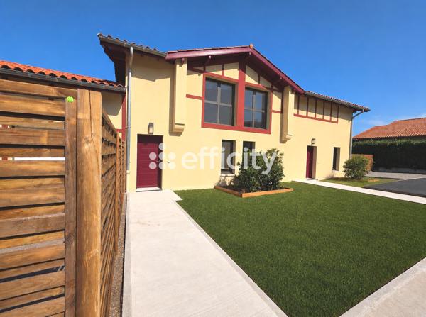 Maison
         6 pièces
        - 188 m² Bien prestige 1 950 000 € *