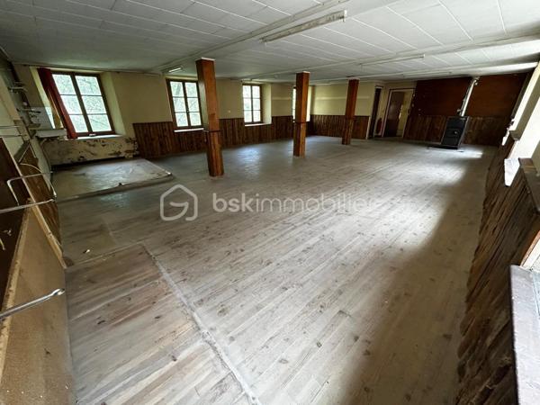 Local d'activités de 90 m²