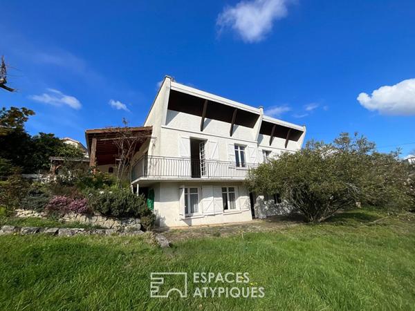 Villa contemporaine des années 60 à réinventer