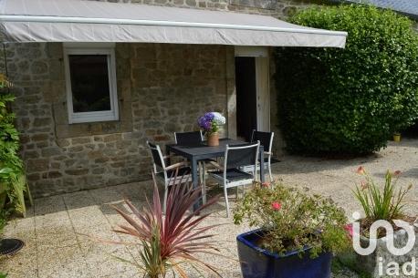 Maison à vendre 11 pièces 180 m² Plonévez-Porzay