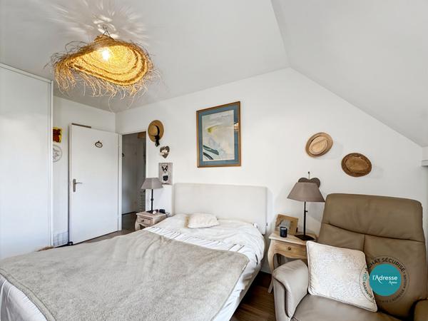 Appartement 5 pièces 96 m² + 20 m² de terrasse + 3 places de stationnement