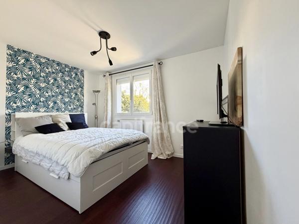 A vendre maison de 105 m² à Cergy – 3 chambres avec jardin au calme