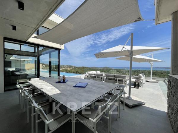 Villa Alba : Villa d’exception sur les hauteurs de St Cyprien en Corse