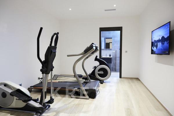 Villa Alba : Villa d’exception sur les hauteurs de St Cyprien en Corse