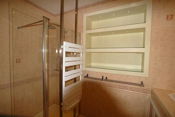 Maison 5 Pièce(s) 111 m² à louer , Ternay