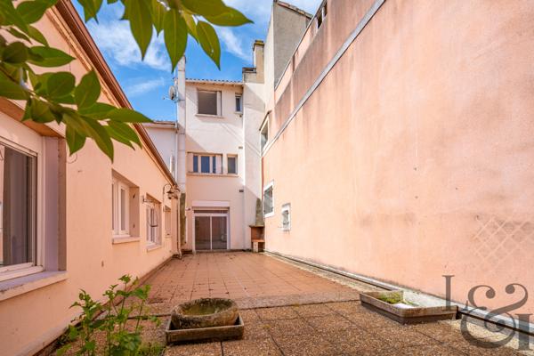 Appartement T3 de 103 m² avec terrasse et garage à vendre à Villeneuve-sur-Lot