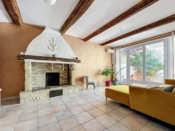 Maison de village de 150 m²