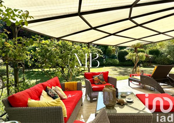 Maison à vendre 6 pièces 274 m² Luzarches