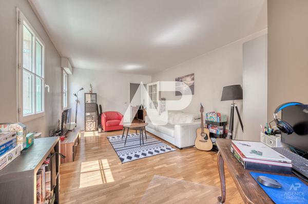 Appartement Rueil Malmaison 2 pièce(s) 55.53 m2 €395 000 ** - Référence 19327