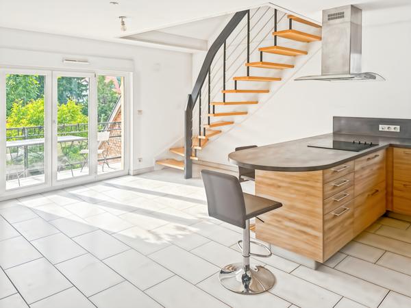 Niederhausbergen (67207) MAGNIFIQUE APPARTEMENT 4 PIÈCES AVEC GARAGE