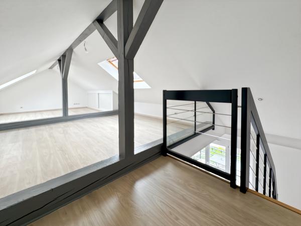 Niederhausbergen (67207) MAGNIFIQUE APPARTEMENT 4 PIÈCES AVEC GARAGE