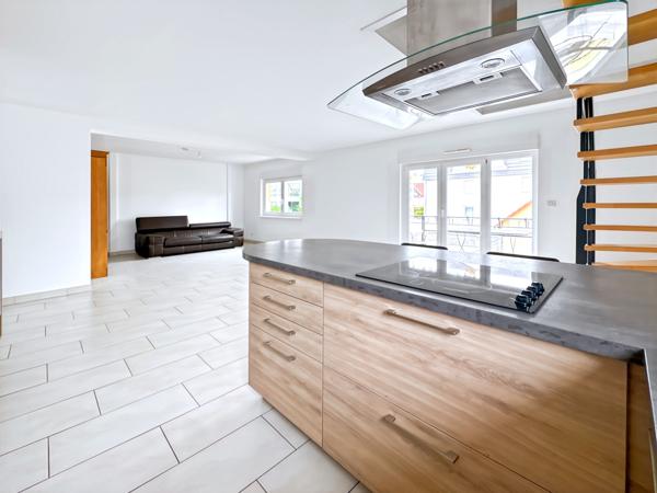 Niederhausbergen (67207) MAGNIFIQUE APPARTEMENT 4 PIÈCES AVEC GARAGE