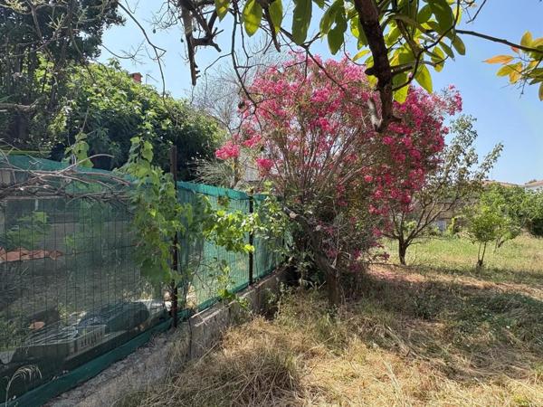 Vente Terrain 600 m2 à Perpignan