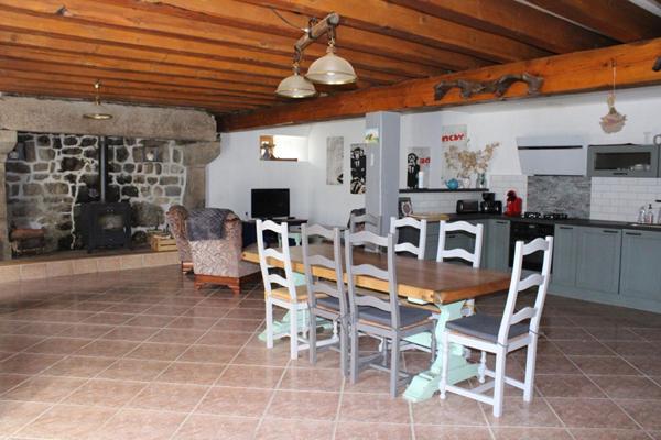 Exclusivité ferme en pierre , lauze Maison Grandrieu 4 pièce(s) 130 m2