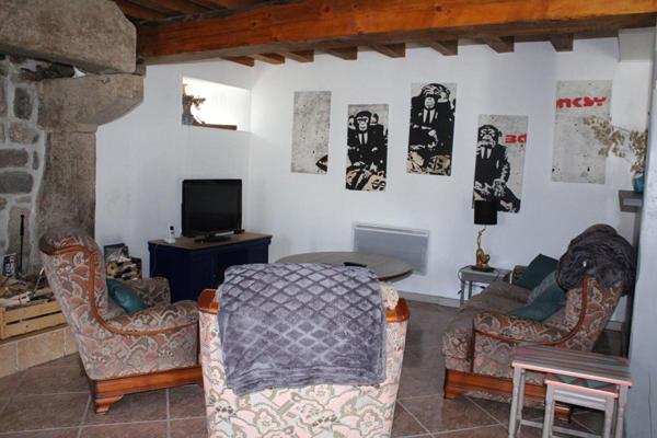 Exclusivité ferme en pierre , lauze Maison Grandrieu 4 pièce(s) 130 m2