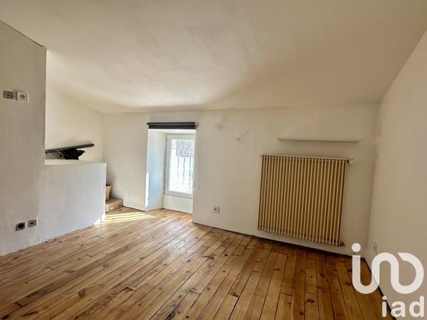 Maison 3 pièces de 72 m² à Nantiat (87140)
