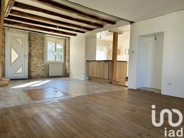 Maison 3 pièces de 72 m² à Nantiat (87140)