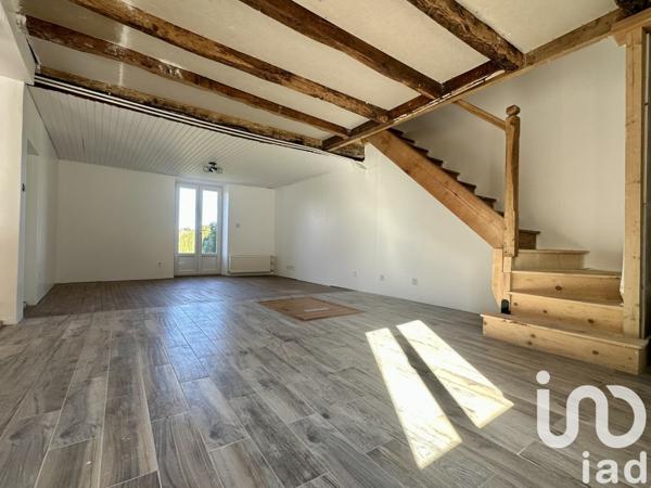 Maison 3 pièces de 72 m² à Nantiat (87140)