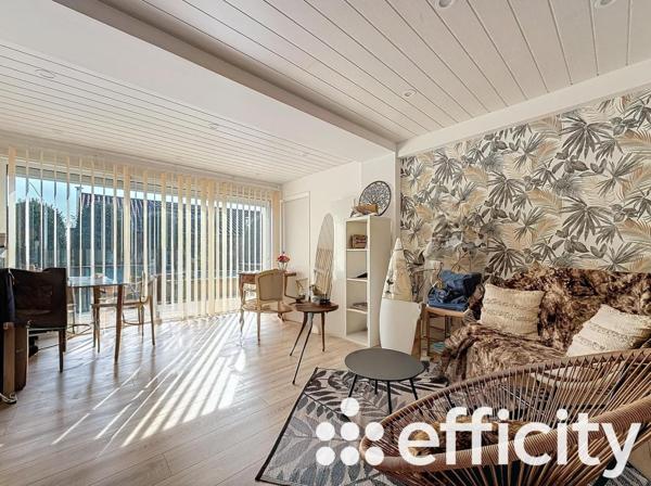 Maison
         6 pièces
        - 250 m² Bien prestige 559 000 € *