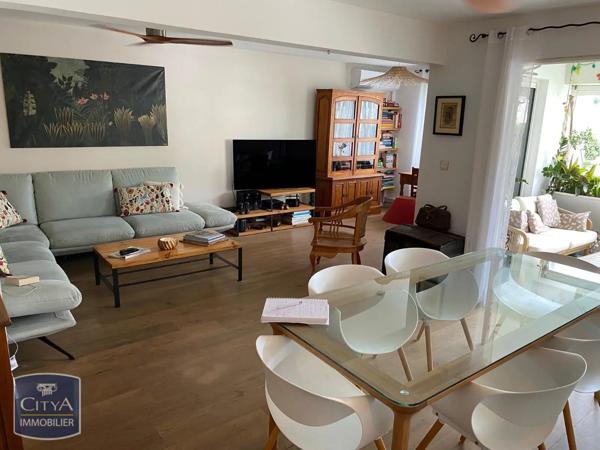 Appartement à vendre 5 pièces 109.46m² Saint-Denis (97400)