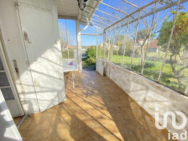Maison 4 pièces de 74 m² à Barbezieux-Saint-Hilaire (16300)