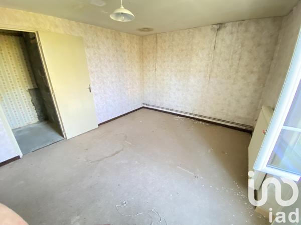 Maison 4 pièces de 74 m² à Barbezieux-Saint-Hilaire (16300)