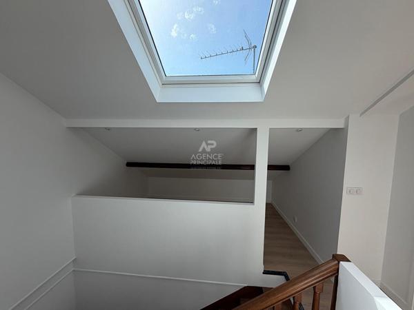 Maison 6 pièce(s) - 4 chambres - Beau jardin sans vis à vis €1 260 000 ** - Référence 4657