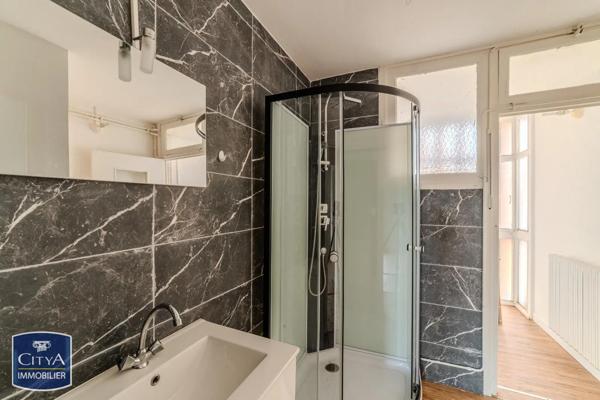 Appartement à louer 4 pièces 75m² Roanne (42300)