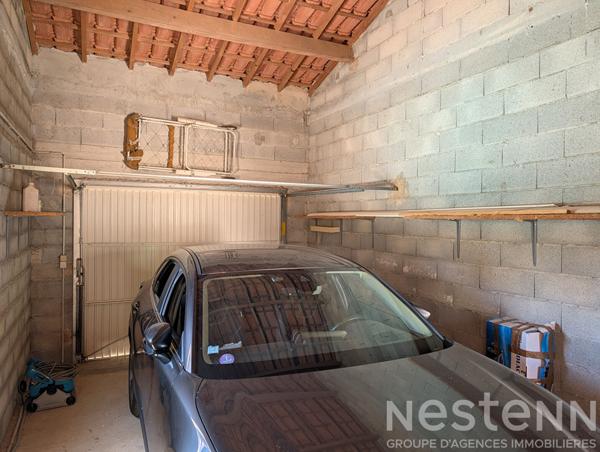 Maison de plain-pied à vendre à La Londe-les-Maures avec piscine et climatisation