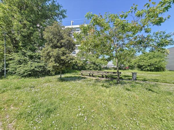 Mérignac limite Caudéran, appartement T3 lumineux et rénové