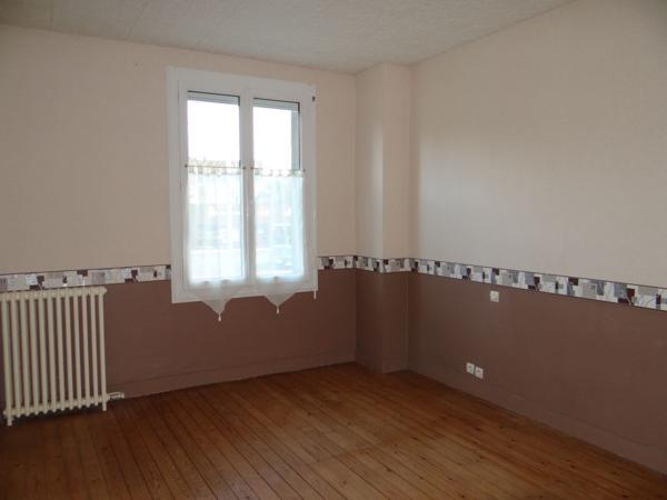 Maison 5 pièces à louer Châtellerault - 86100 / Réf: 548