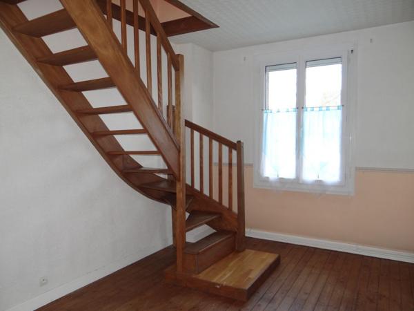 Maison 5 pièces à louer Châtellerault - 86100 / Réf: 548
