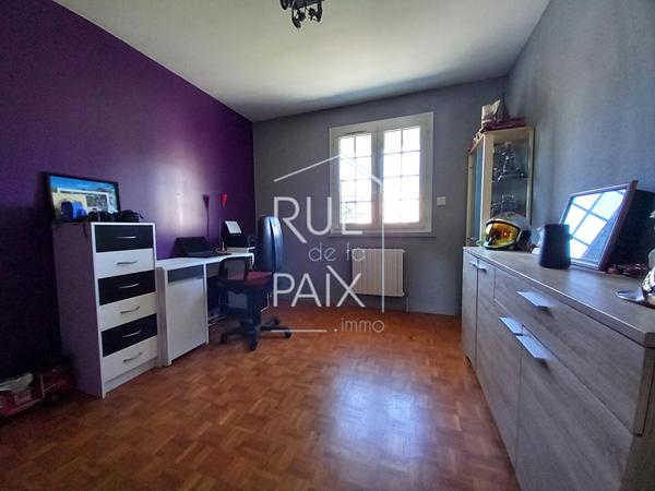 86200 LOUDUN Pavillon Loudun 6 pièce(s) 149 m2