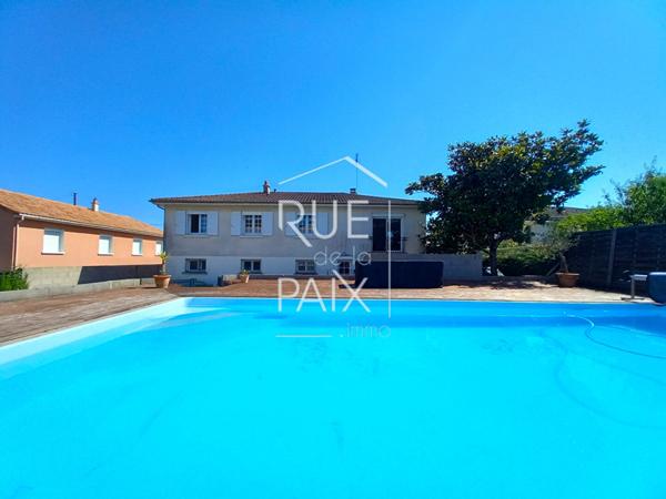 86200 LOUDUN Pavillon Loudun 6 pièce(s) 149 m2