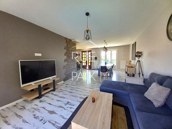 86200 LOUDUN Pavillon Loudun 6 pièce(s) 149 m2