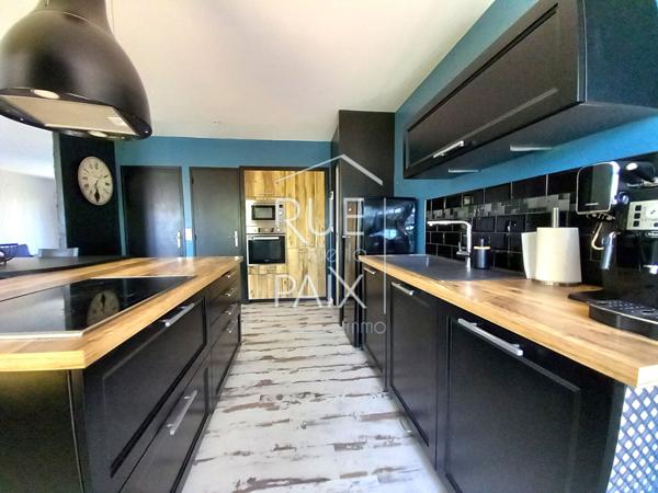 86200 LOUDUN Pavillon Loudun 6 pièce(s) 149 m2