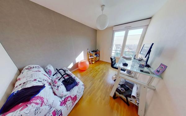 Appartement à vendre    4 pièces • 92 m2 Villeurbanne