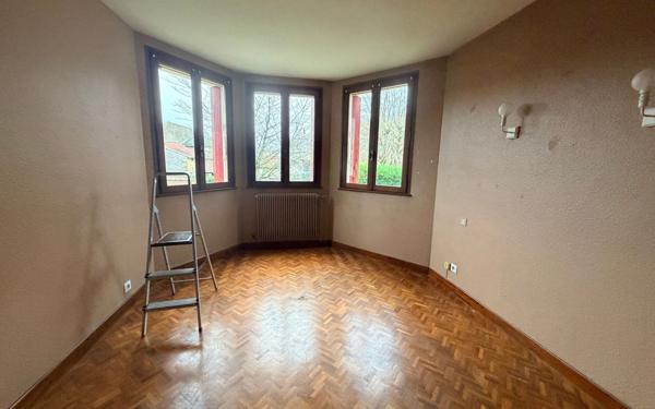 Maison à vendre    4 pièces •  Fains-Véel