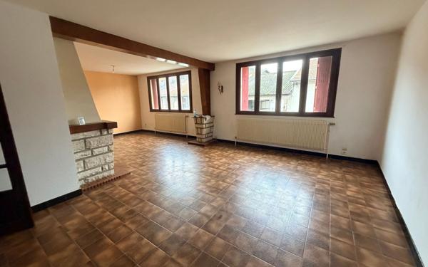 Maison à vendre    4 pièces •  Fains-Véel