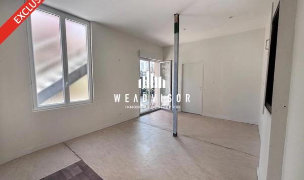 EXCLUSIVITE : À LOUER - LOCAL COMMERCIAL D'ENVIRON 40 M² - CENTRE VILLE