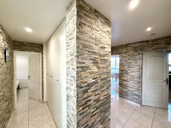 Aulnay-sous-Bois (93600) 5 Pièces avec balcons, cave proche futur métro et RER B