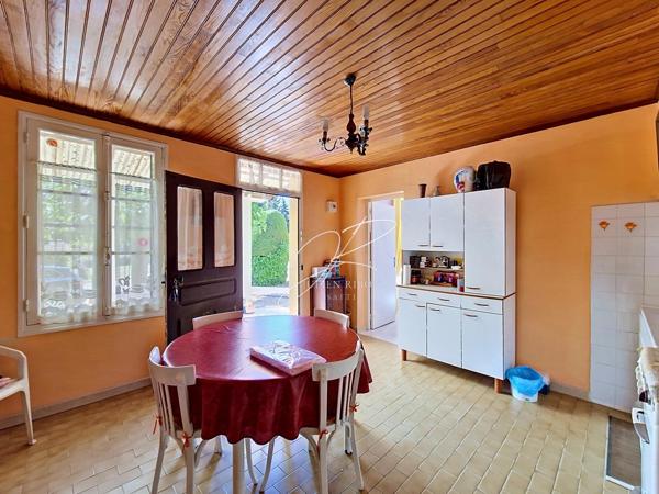2 Maisons 136 m² garages terrain 2615 m²