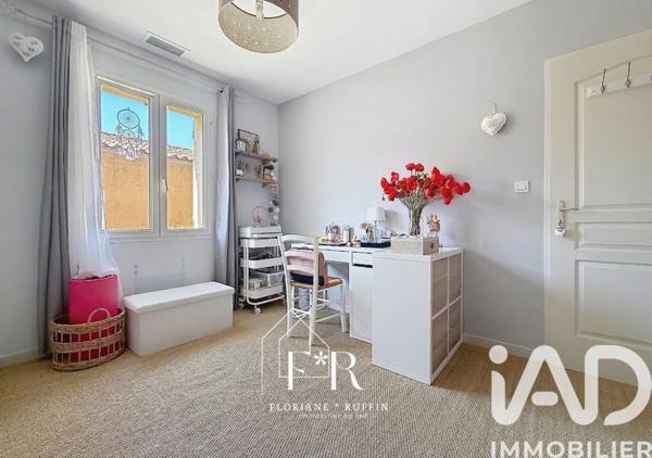Maison à vendre 5 pièces 117 m² Sorgues