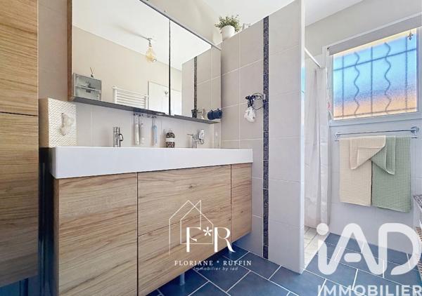 Maison à vendre 5 pièces 117 m² Sorgues