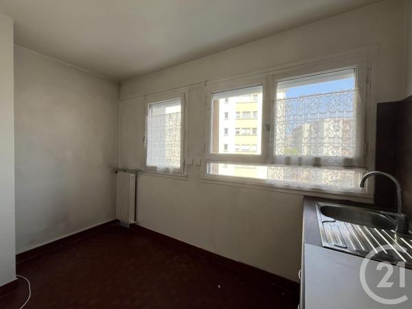 Appartement F3 à vendre  3 pièces - 67,53 m2 MAUREPAS - 78