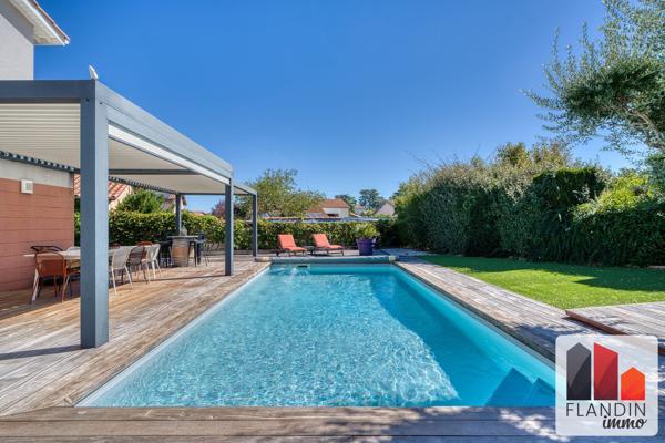 Villa 6 pièces de 160 m² - 4 chambres - Vernaison (limite Charly)