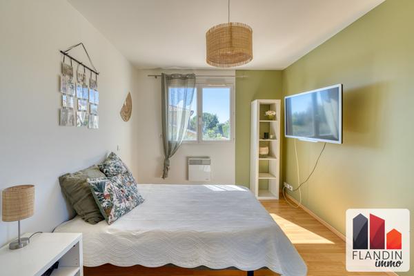 Villa 6 pièces de 160 m² - 4 chambres - Vernaison (limite Charly)
