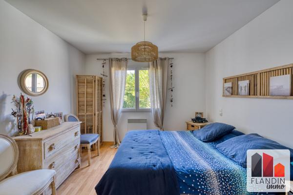 Villa 6 pièces de 160 m² - 4 chambres - Vernaison (limite Charly)