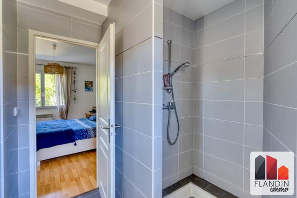 Villa 6 pièces de 160 m² - 4 chambres - Vernaison (limite Charly)